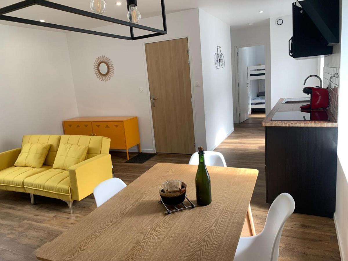 Appartement Calme Et Chaleureux コンカルノー エクステリア 写真